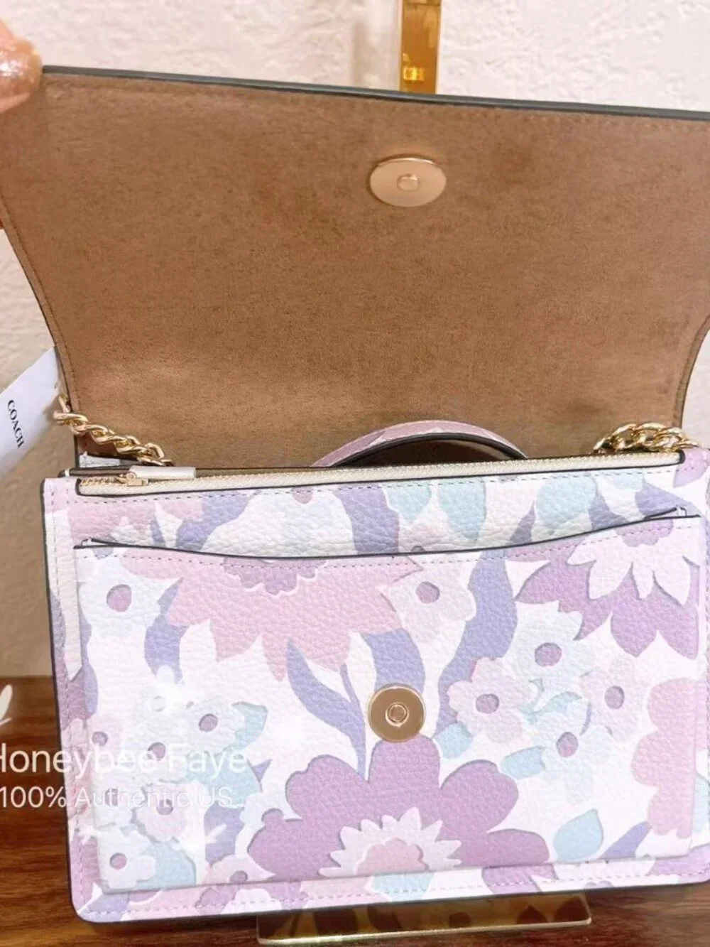 Coach nwt klare